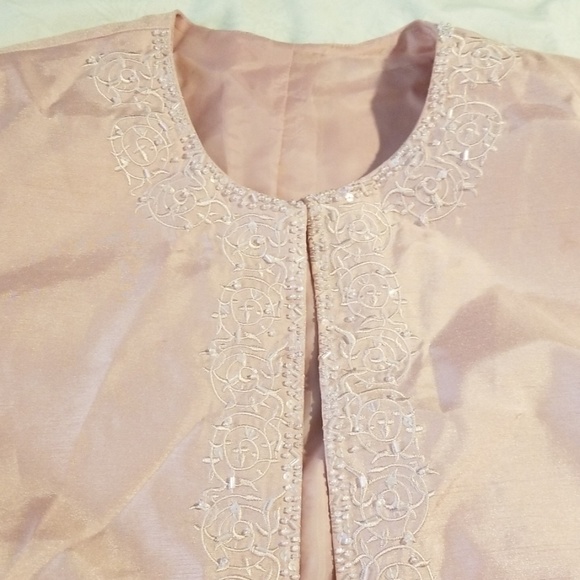 Like new condition! Pale pink black with sequins - Picture 2 of 8